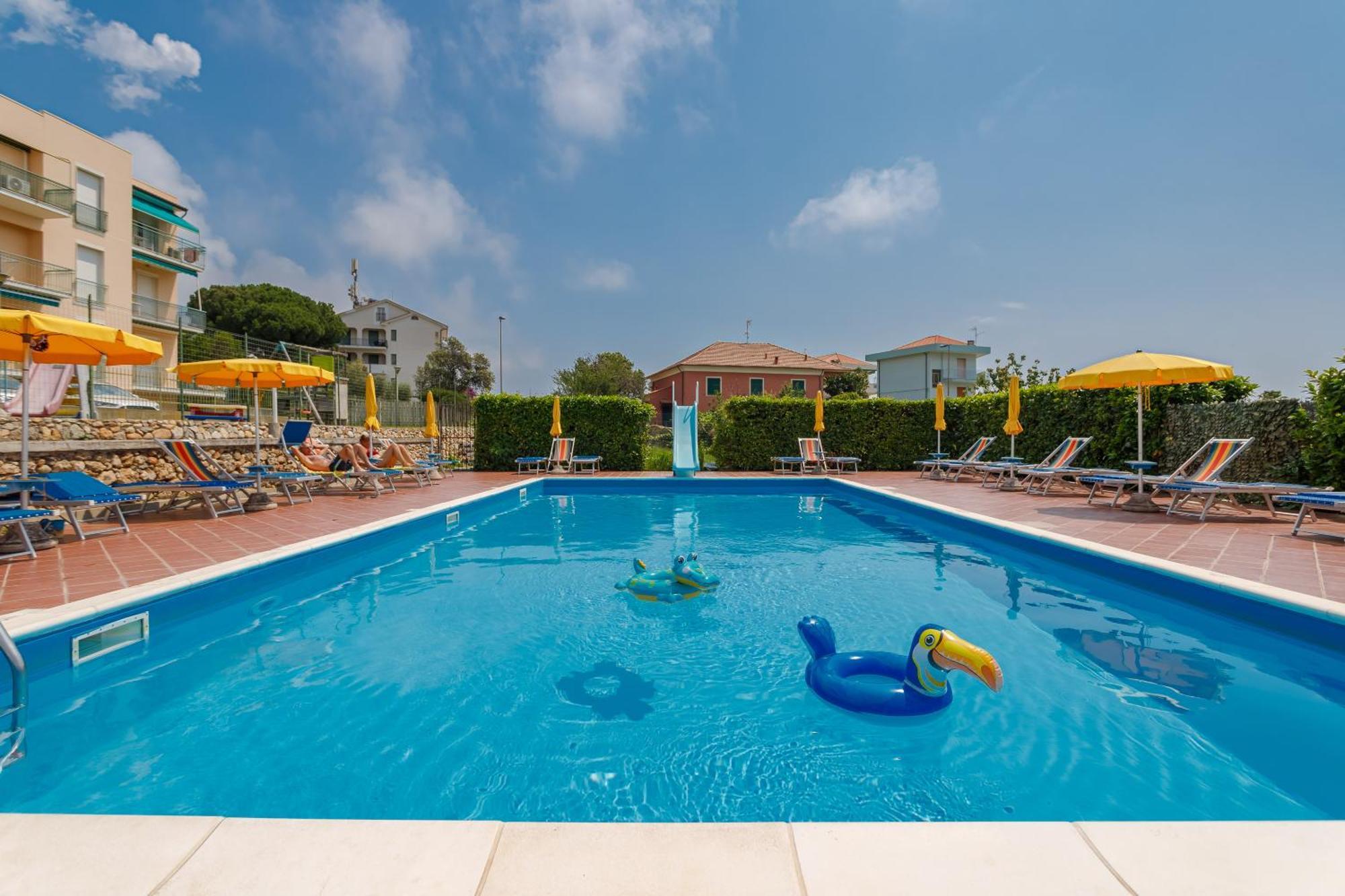Residence Mizar Pietra Ligure Zewnętrze zdjęcie