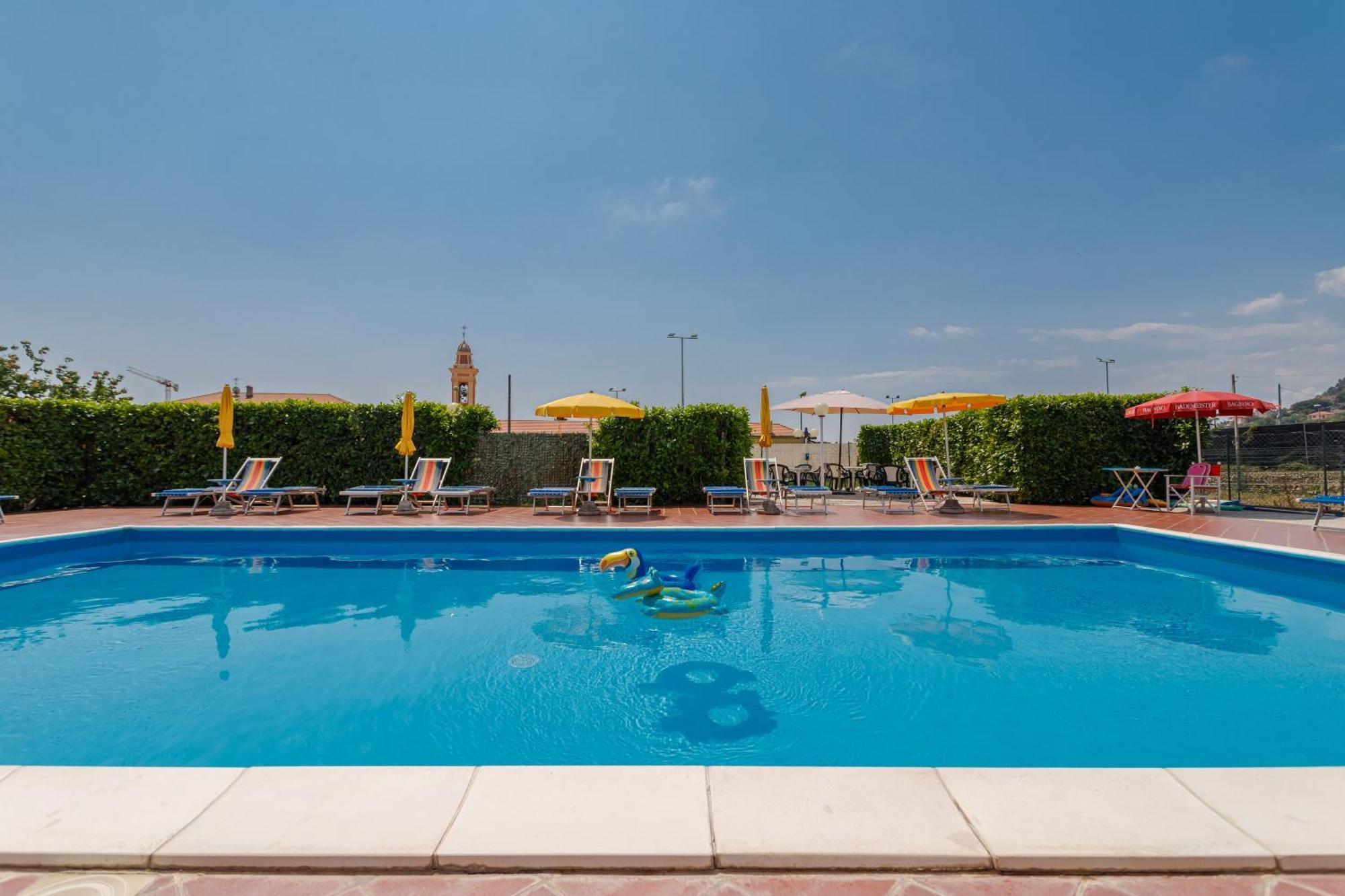 Residence Mizar Pietra Ligure Zewnętrze zdjęcie