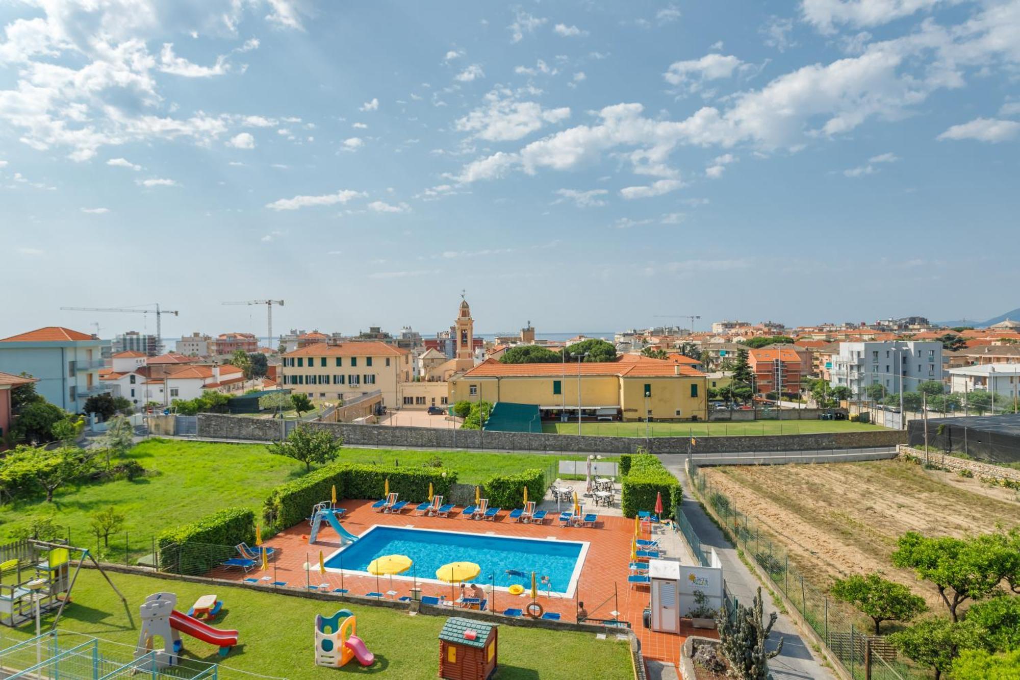 Residence Mizar Pietra Ligure Zewnętrze zdjęcie